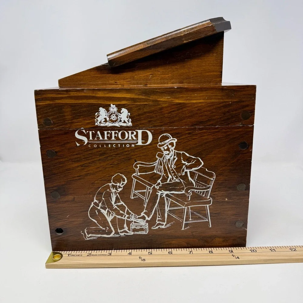Stafford Collection Wooden Shoe Shine Valet Box Footrest Latch Dark Wood Vintage